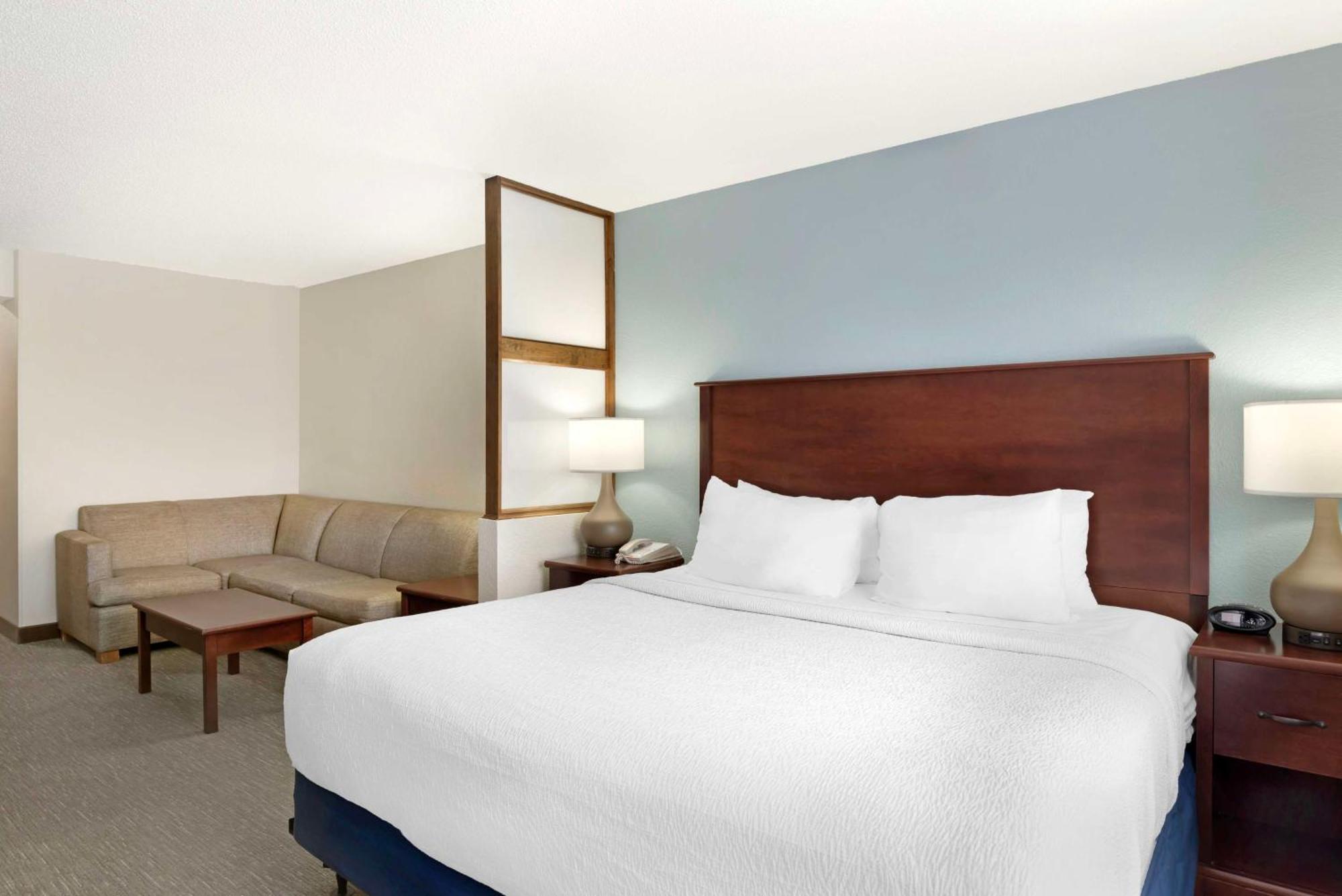 Best Western Plus Crossroads Inn & Suites Zion Crossroads Ngoại thất bức ảnh